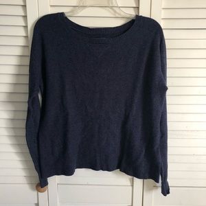 Women’s American Eagle crew neck sweater. Navy blue. Small. Good used condition.